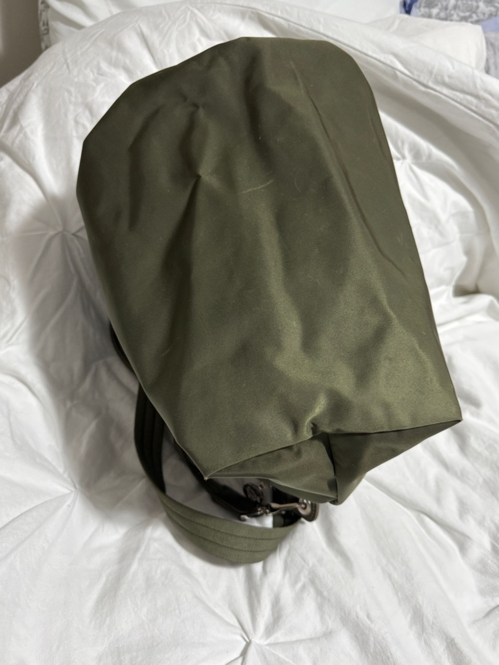 Longchamp Le Pliage Olive Nylon Tote with Leather Trim and Detachable Strap - Picture 6 of 9